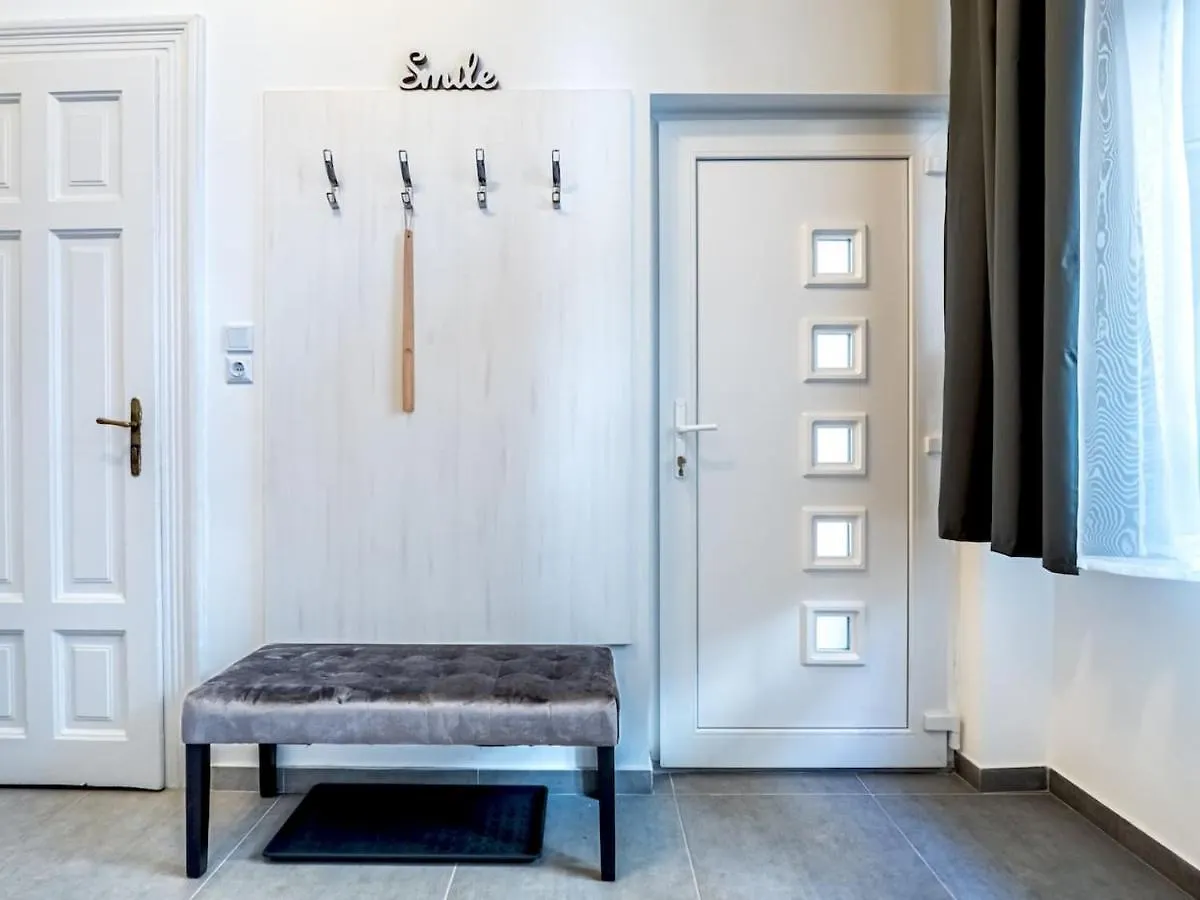 Nora Apartment - At The Danube Budapest Ungheria