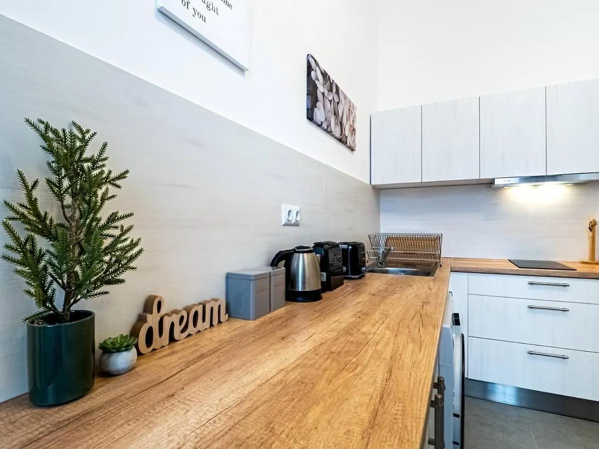 Nora Apartment - At The Danube Budapest